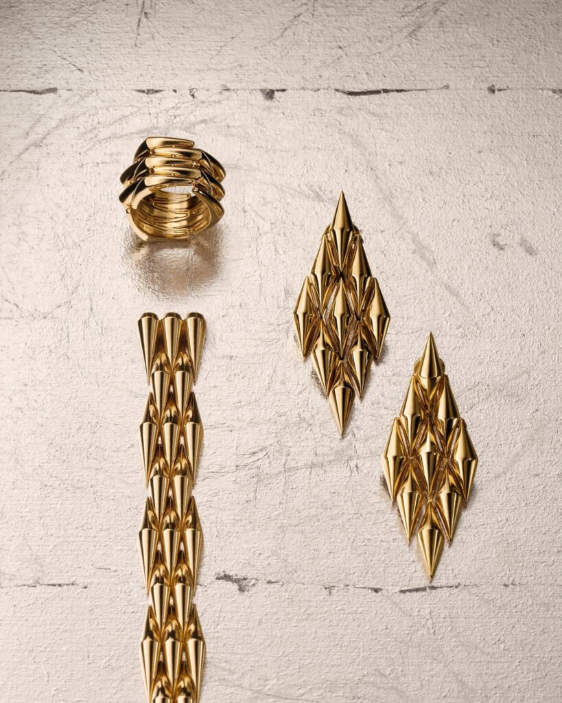 مجوهرات كلاسيكية من بلجاري