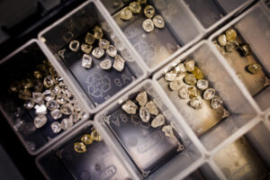 ماس خام- مركز أنتويرب - Antwerp-للماس الخام