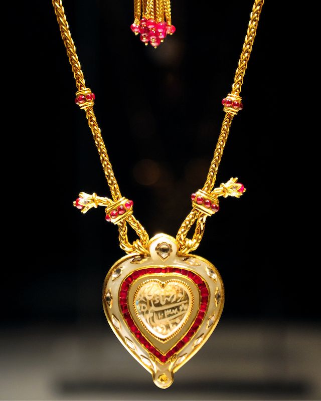 ماسة تاج محل- اليزابيث تايلور