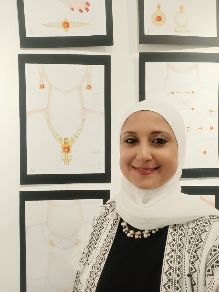 ايمان البنان، مصممة مجوهرات مصرية تصمم نمذجا لكأس العالم للشرف والعدالة باسم مصر