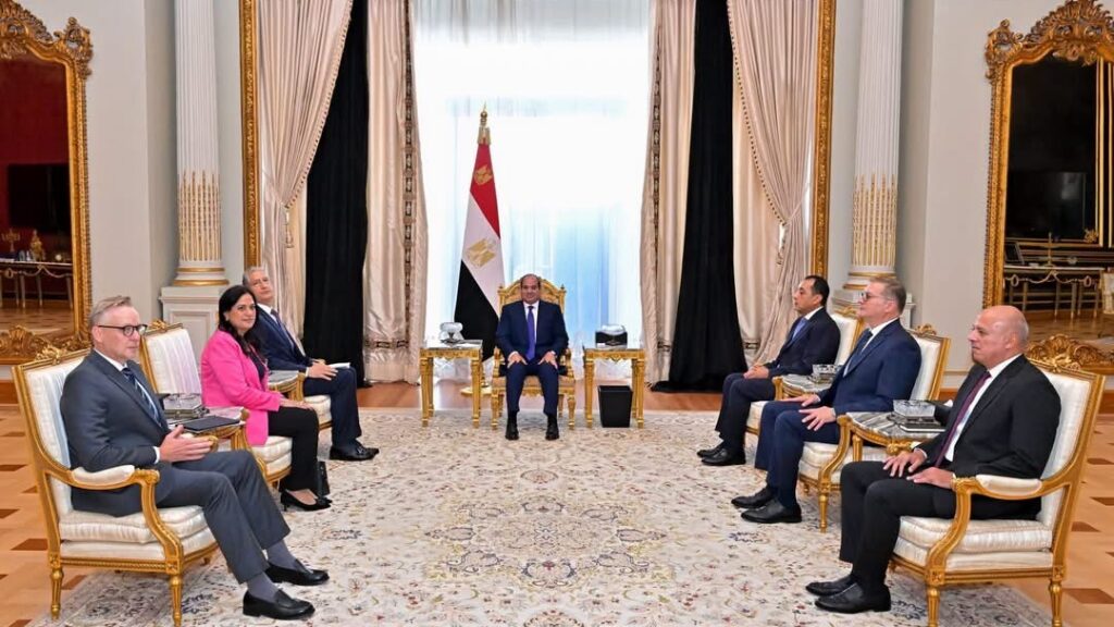 السيسي يبحث مع أنجلو جولد أشانتي توسيع استثماراتها في مصر واكتشاف مشروعات ذهب جديدة