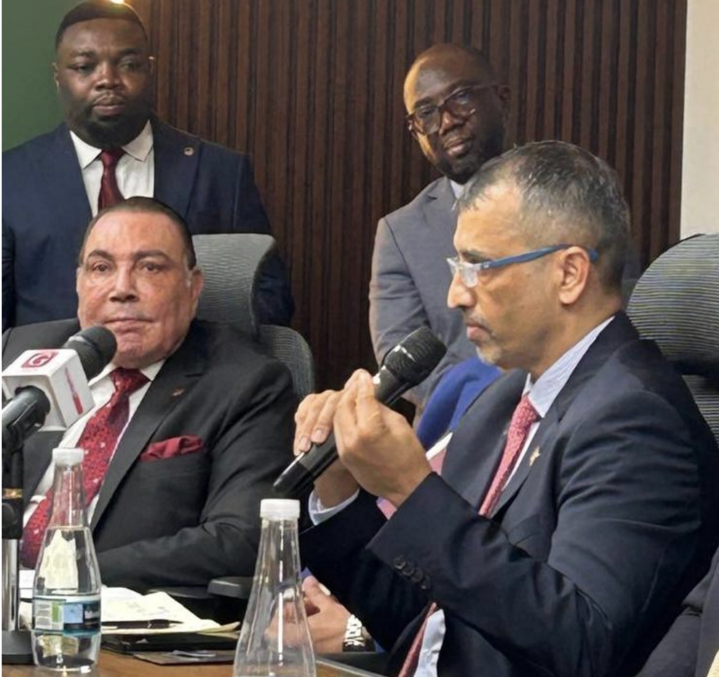 Rand Refinery وGold Coast تبنيان مسارًا لإدخال ذهب التعدين الصغير إلى سلسلة التوريد العالمية